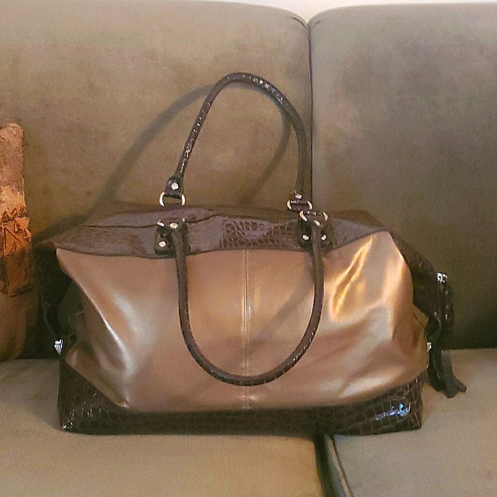 Bueno Travel Bag
